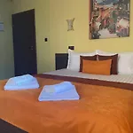 Asya Pensión 3*